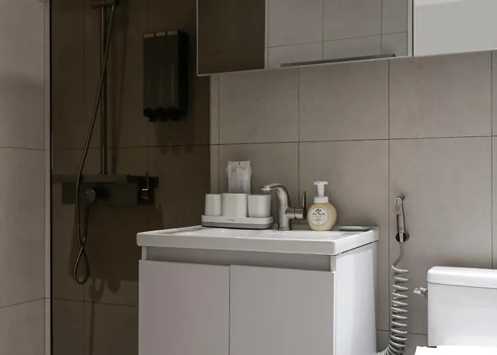 302jhblossomstayjeonpo Hotel apartamentowy 3*