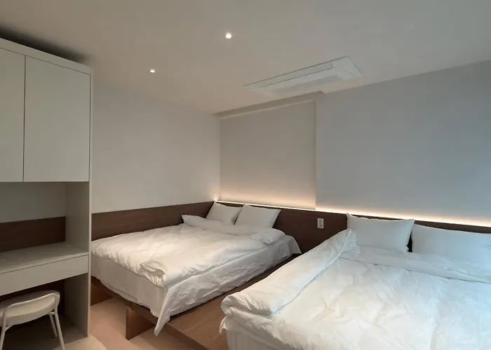 302jhblossomstayjeonpo Hotel apartamentowy Pusan