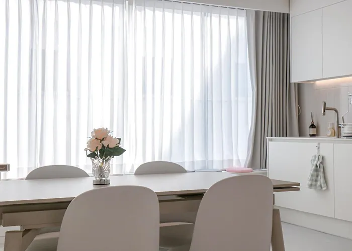 302jhblossomstayjeonpo Hotel apartamentowy